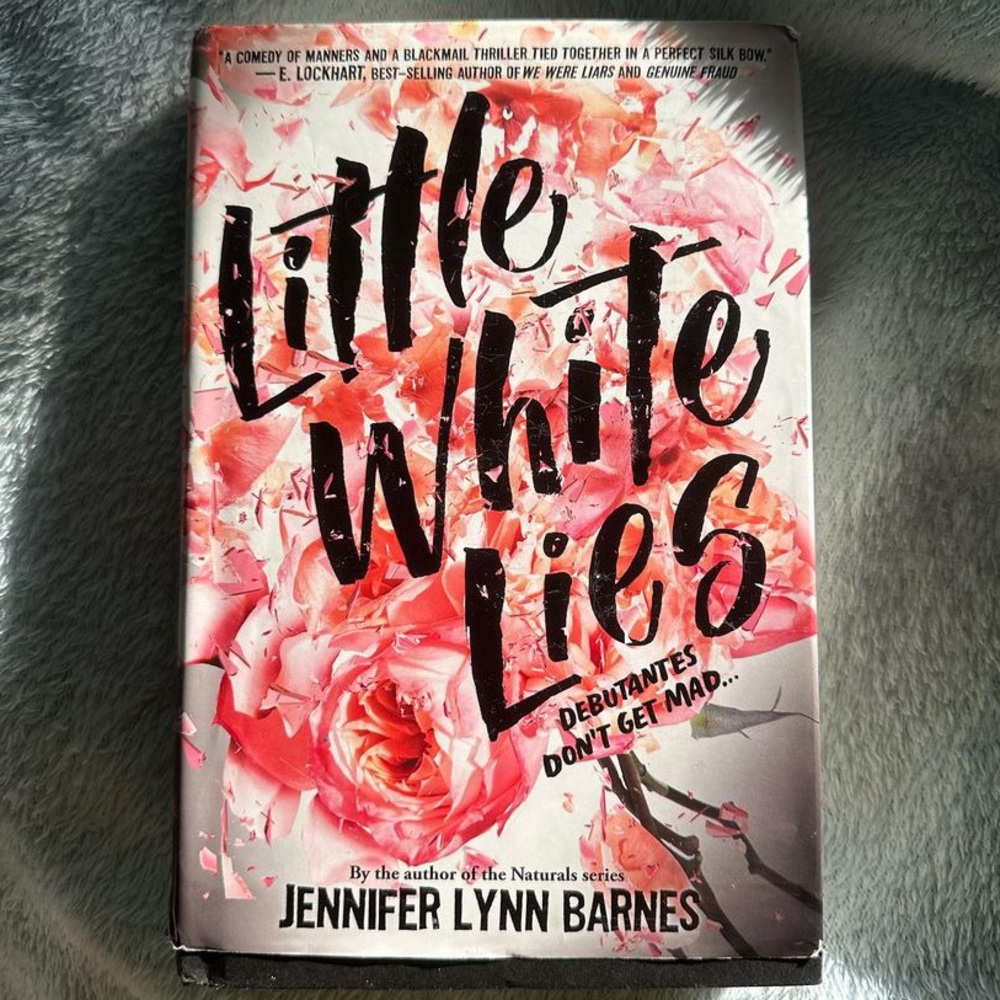 little white lies book by jennifer lynn barnes